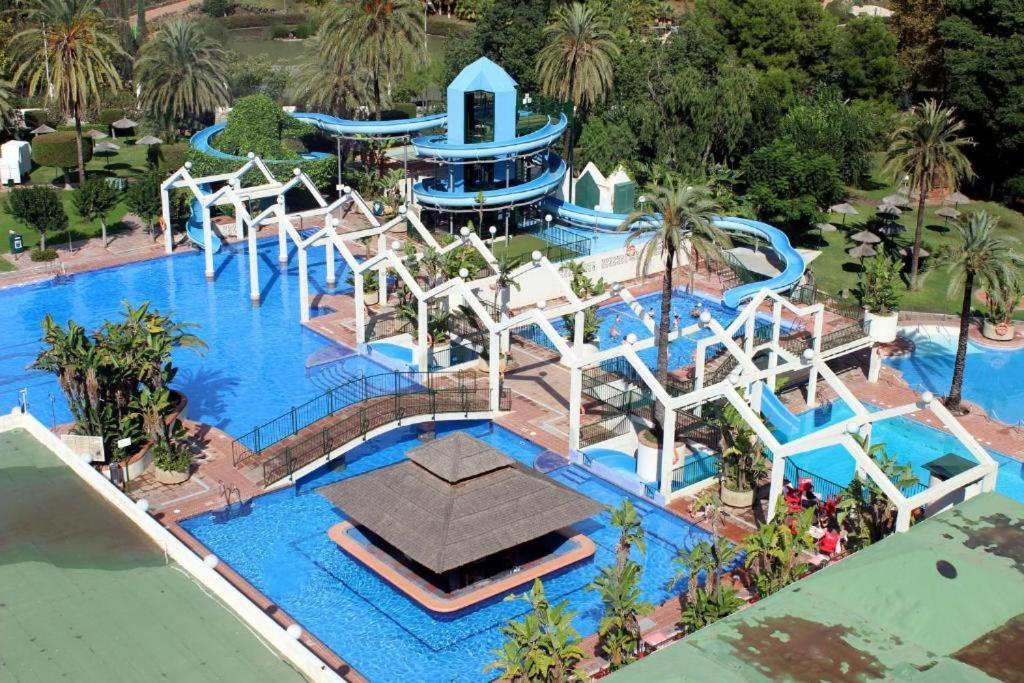 Beautiful Ground Floor Benalbeach Lejlighed